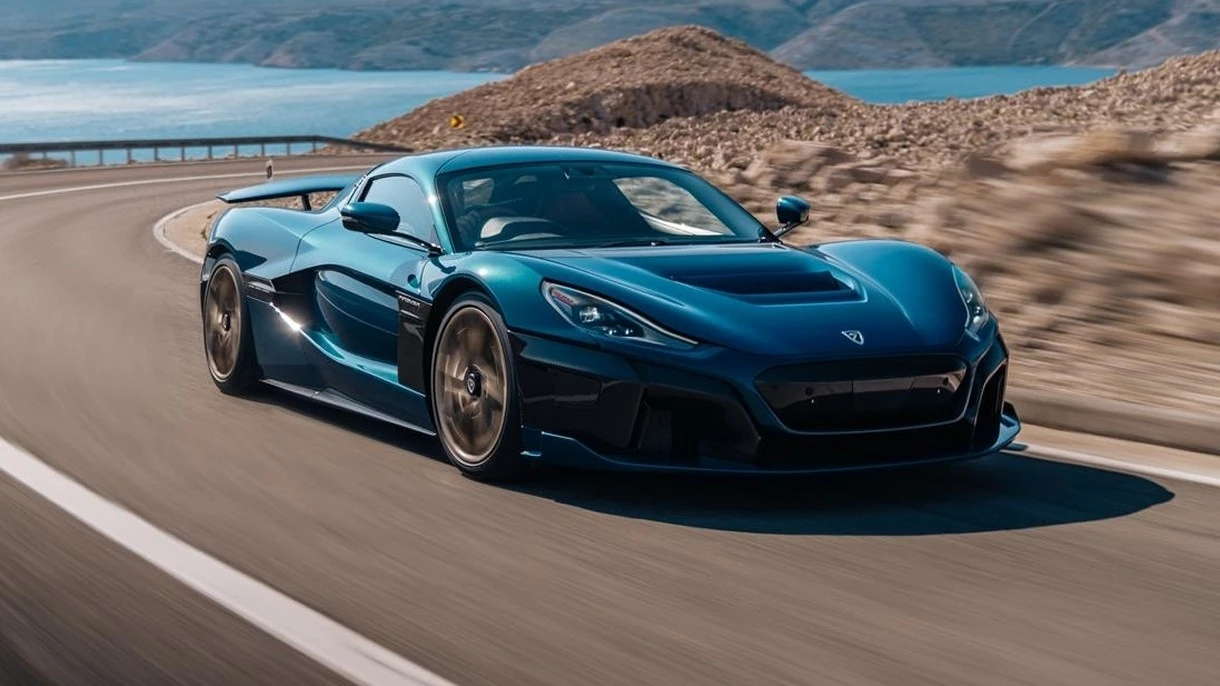 9 sekund do 300 km/h. Oto elektryczny Rimac Nivera w akcji na torze [WIDEO]