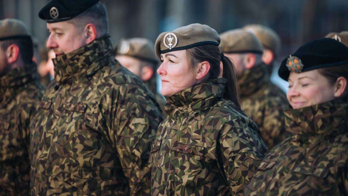 Kraj NATO powoła kobiety do armii. 