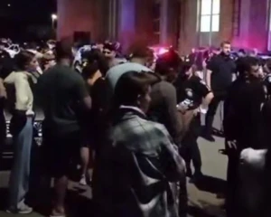 У Вінниці родичі мобілізованих влаштували сутичку з ТЦК і штурмували стадіон: довелося втрутитися поліції