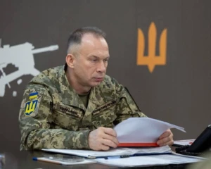 Фінансова мотивація ключова для збільшення кількості контрактників - Сирський
