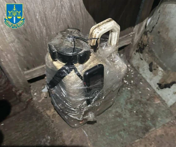 Зрадники намагалися замінувати позашляховик мобільної вогневої групи