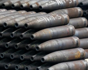 Снаряди замість миру: Росія будує завод вибухівки для затяжної війни