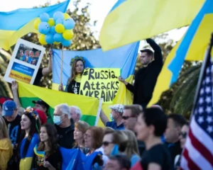 Більшість українців відкидають мирний план Росії навіть із пунктом про вступ до ЄС