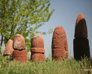 Вірменські драконячі камені розкрили ритуальне значення води
