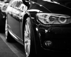 Традиційні двигуни відступають: оголошено список симпатій українців на авторинку у жовтні