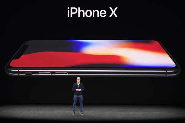 Apple готується до випуску свого першого складаного iPhone: як характеристики