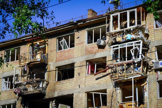 Столиця оговтується після потужної атаки терористів - де найбільше руйнувань