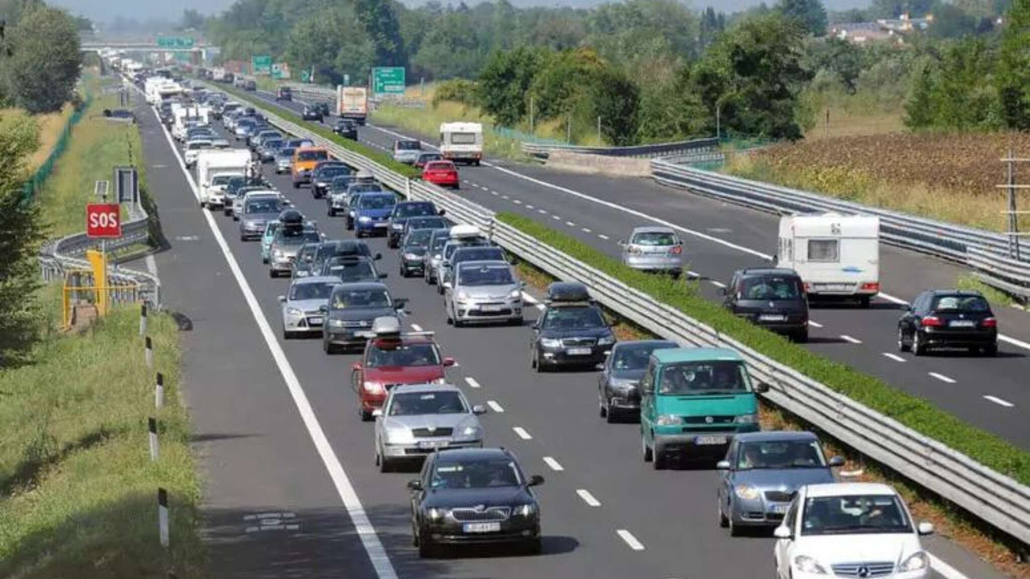 Trasporti, fine luglio nel caos. Le giornate da bollino nero: i consigli per chi viaggia