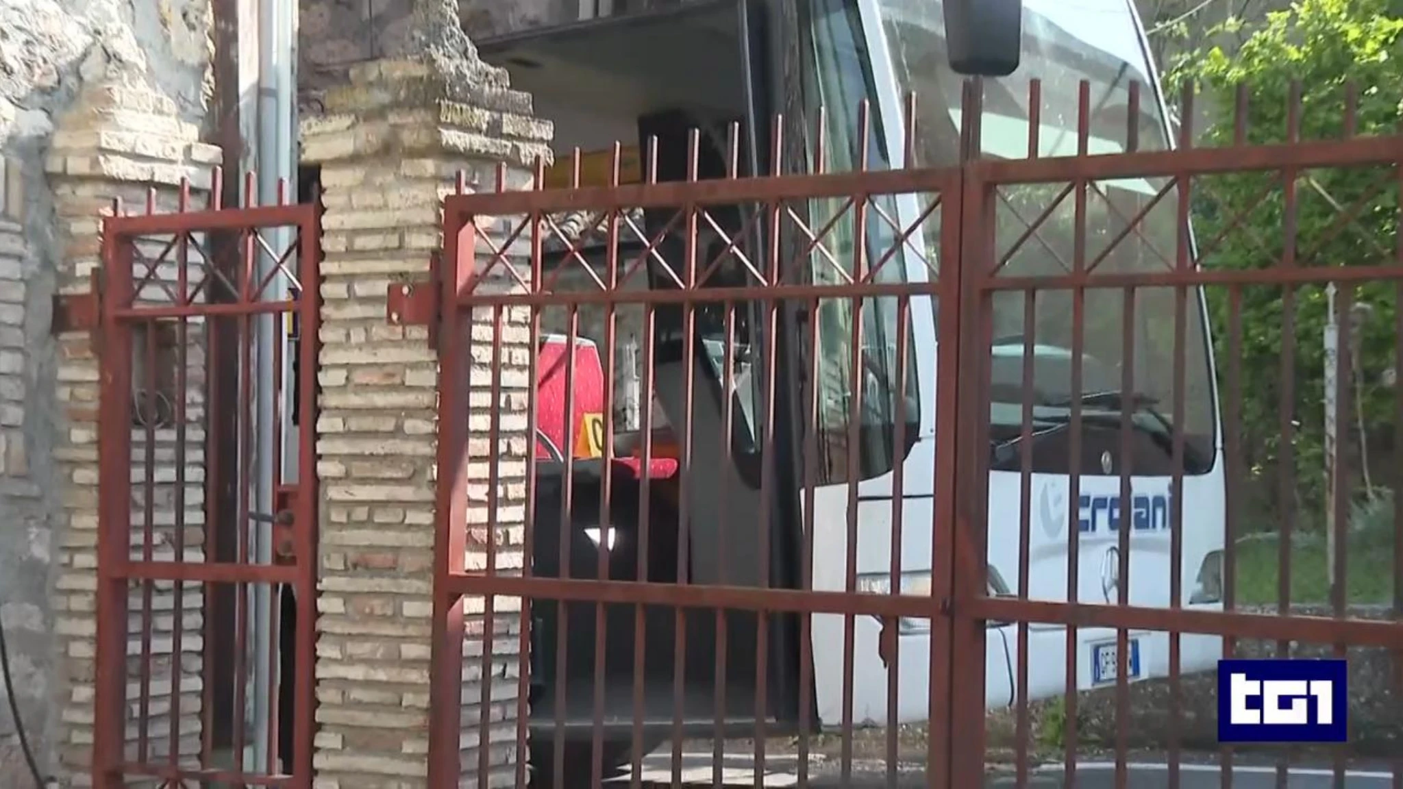 Donna gravemente ferita a martellate, si cerca il marito in Umbria