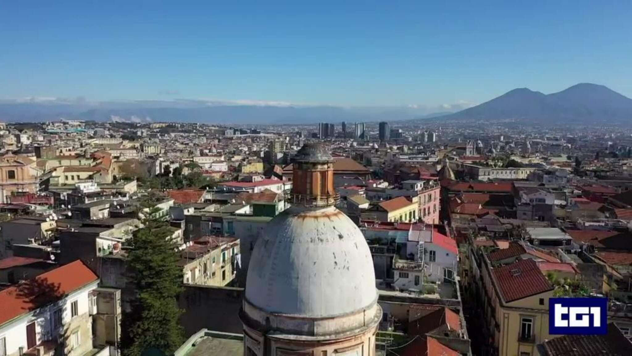 G7 della cultura a Napoli, al ministro ucraino la medaglia per i due anni di resistenza