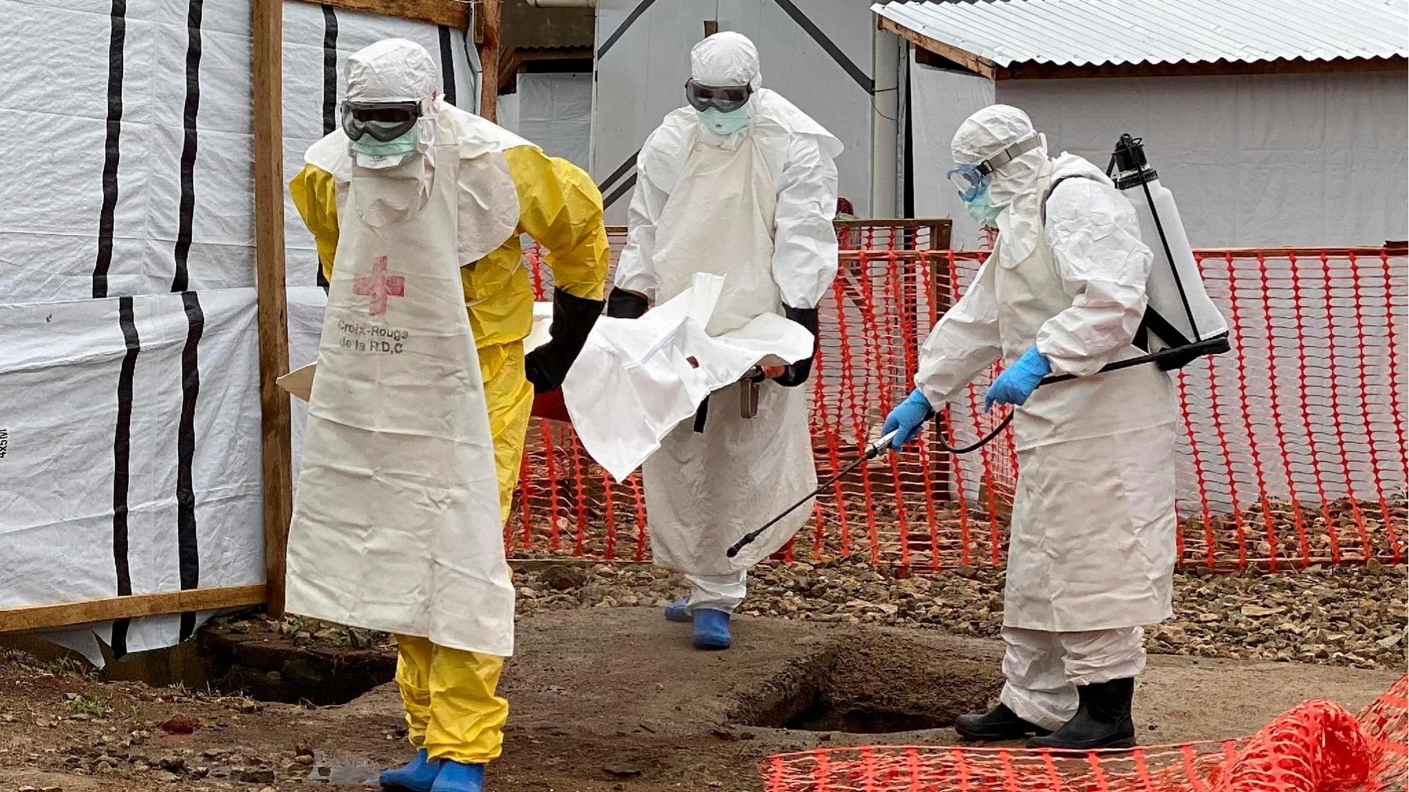 Ebola, medico italiano in rientro dal Congo è entrato in contatto con pazienti contagiati