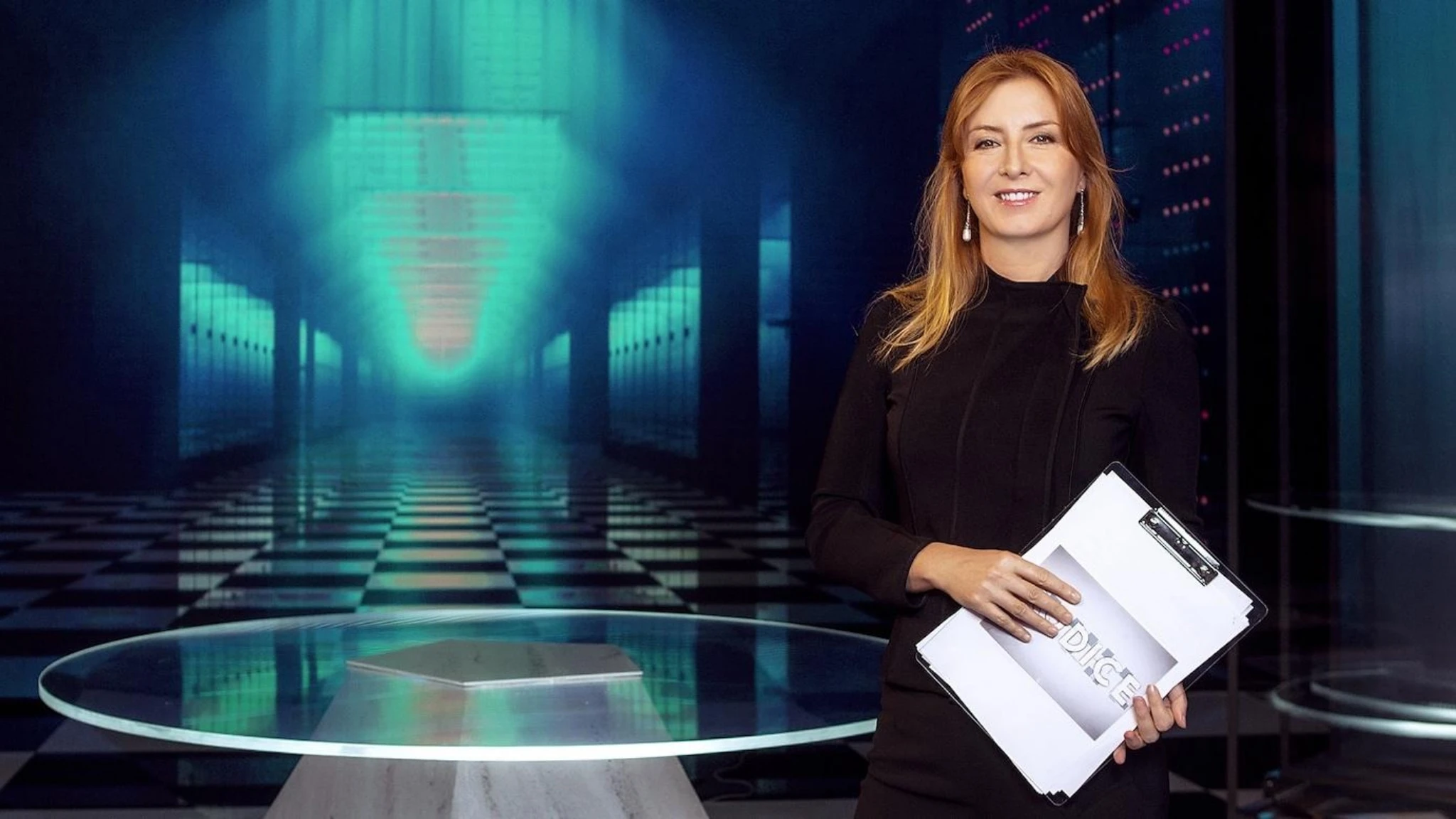 Cyber-guerra per destabilizzare il nemico a “Codice: la vita è digitale”
