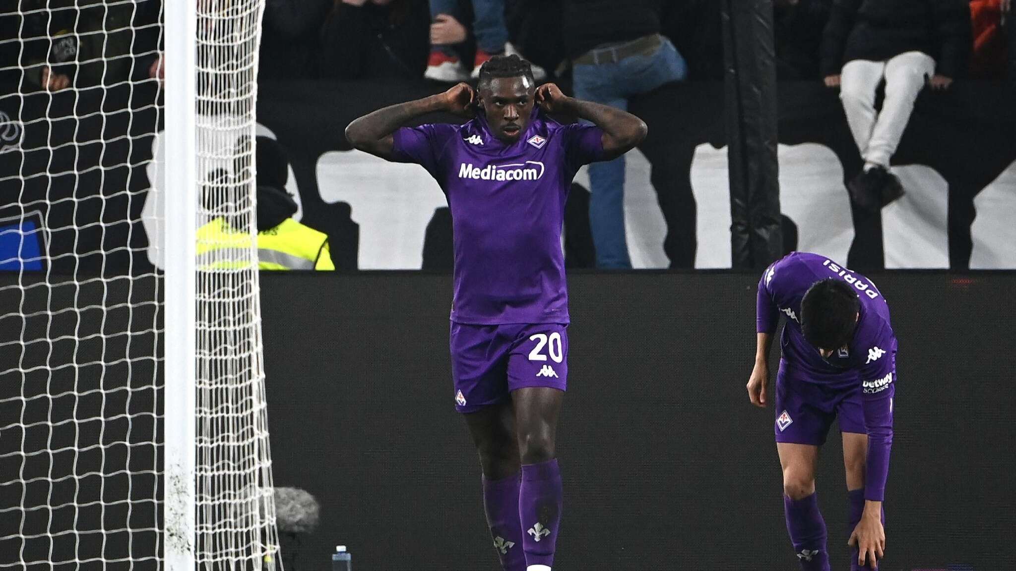 Insulti razzisti a Kean, scatta la denuncia della Fiorentina