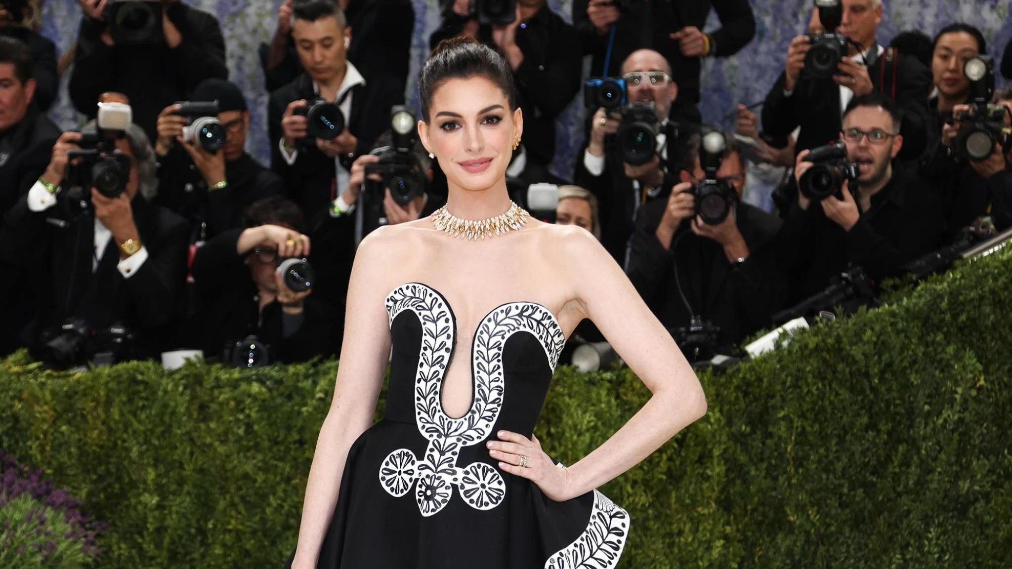 Met Gala, da Anne Hathaway 