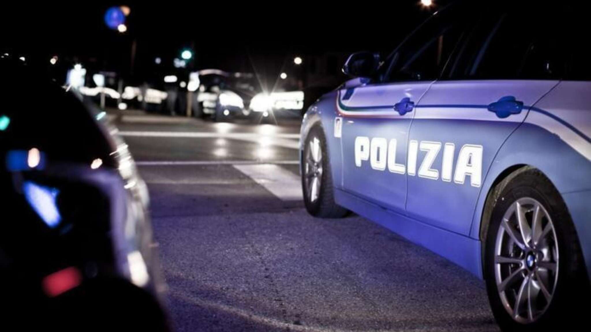 Sparatoria in strada Napoli, ucciso un ragazzo di 16 anni a colpi di pistola