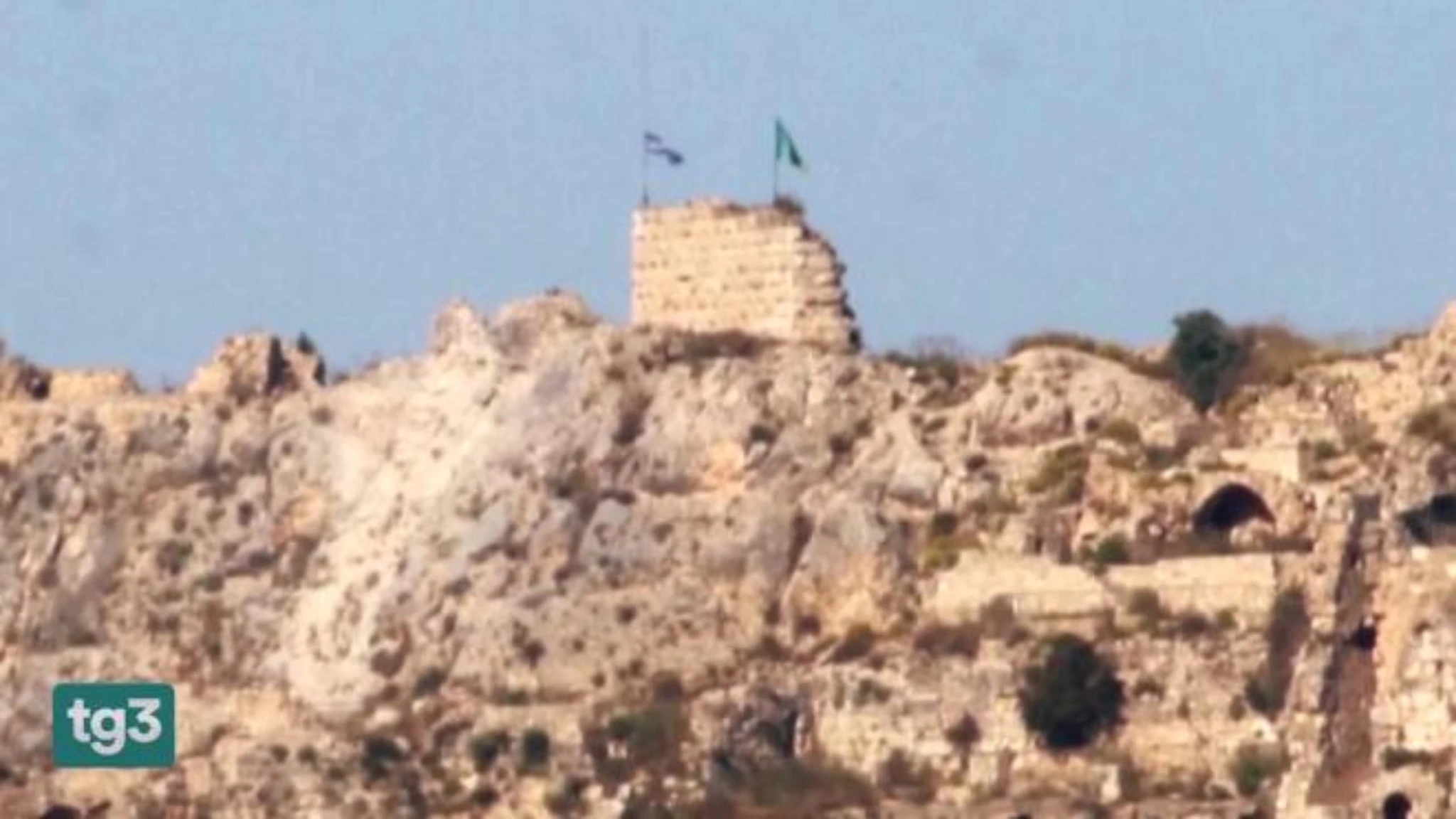 Libano: l'esercito israeliano conquista la fortezza di Beaufort e intensifica l'attacco