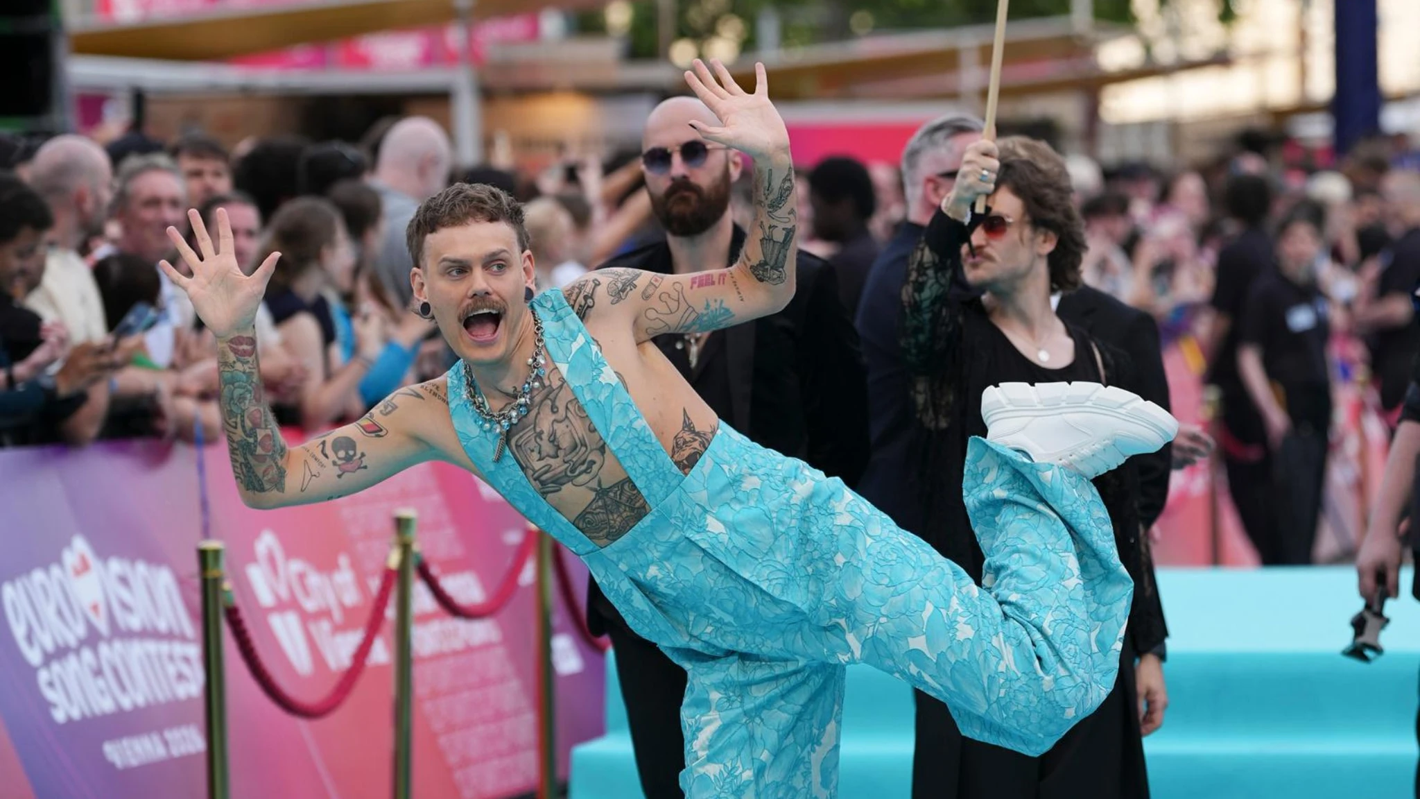 Eurovision, Jonas Lovv “troppo sexy” per l’EBU? La Norvegia 