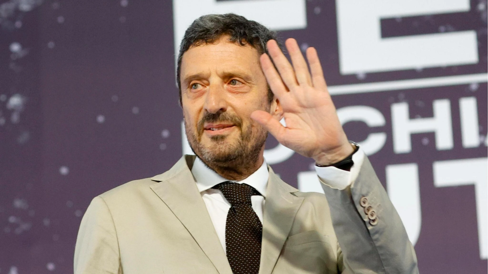 Biennale Venezia, dimissioni shock della Giuria: è scontro con il Mic