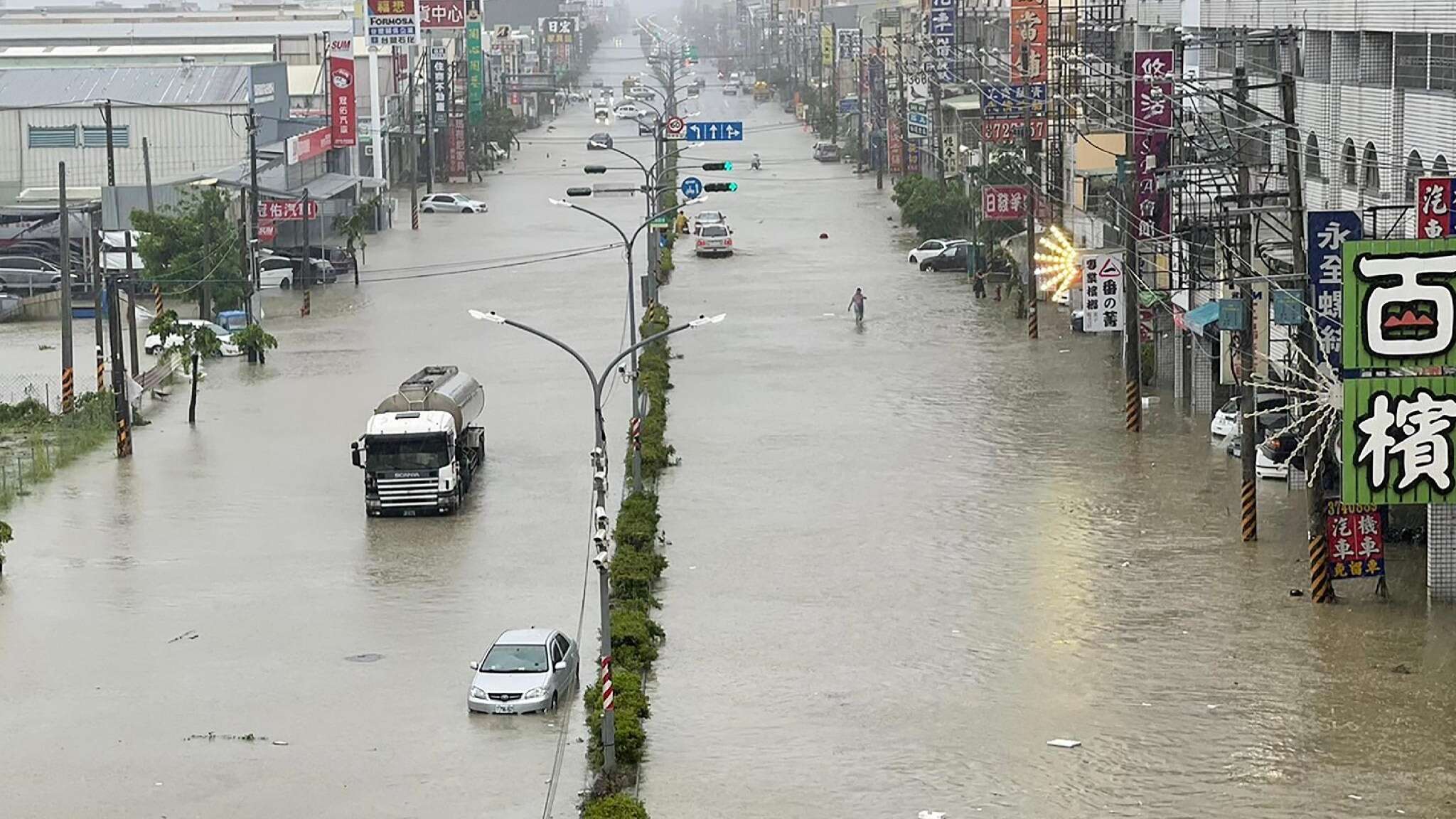 Gaemi mette in ginocchio le Filippine: 13 morti e 600mila gli sfollati. L'arrivo su Taiwan 