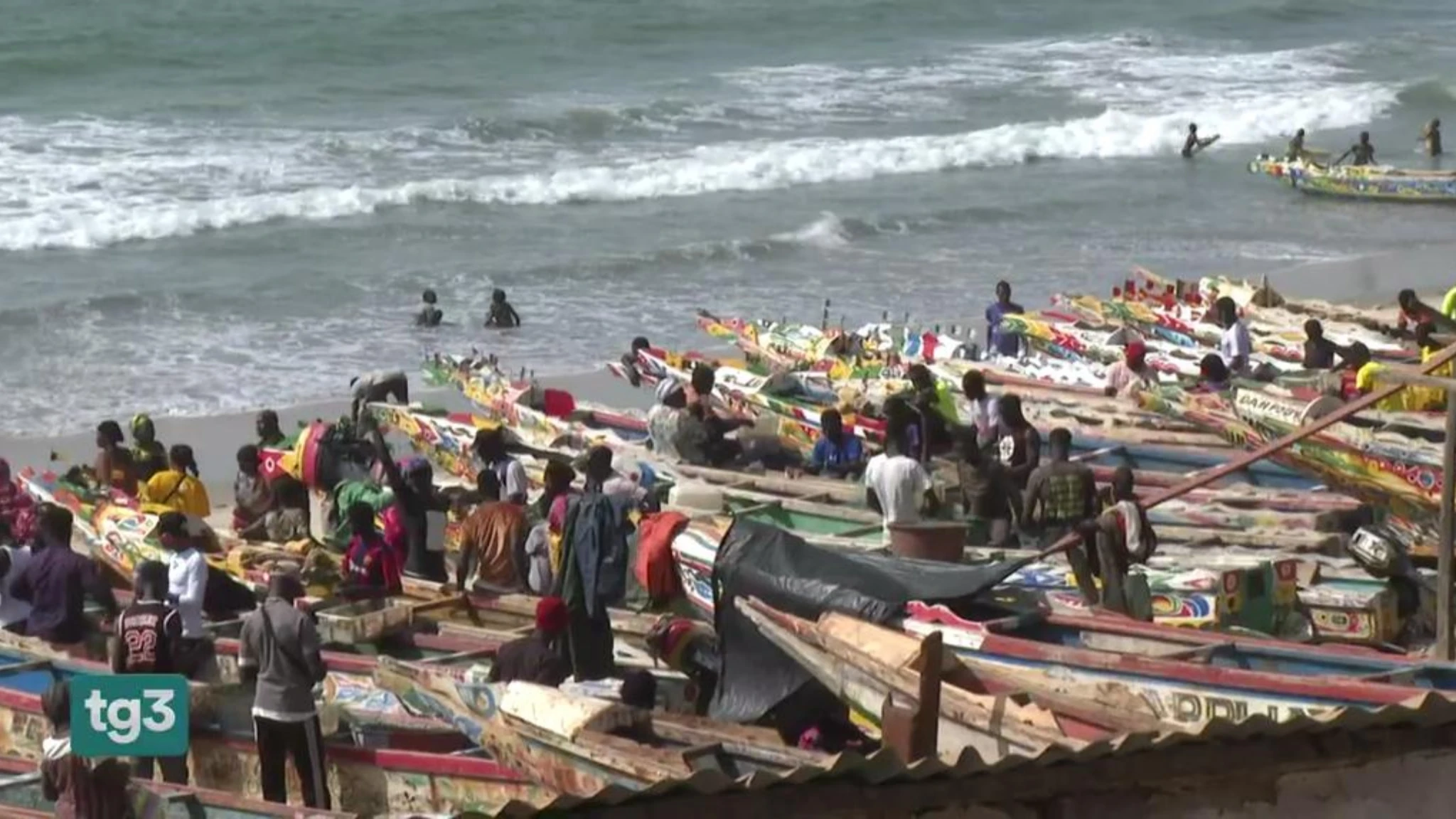 Gambia, nel più piccolo stato dell'Africa si sogna l'Europa