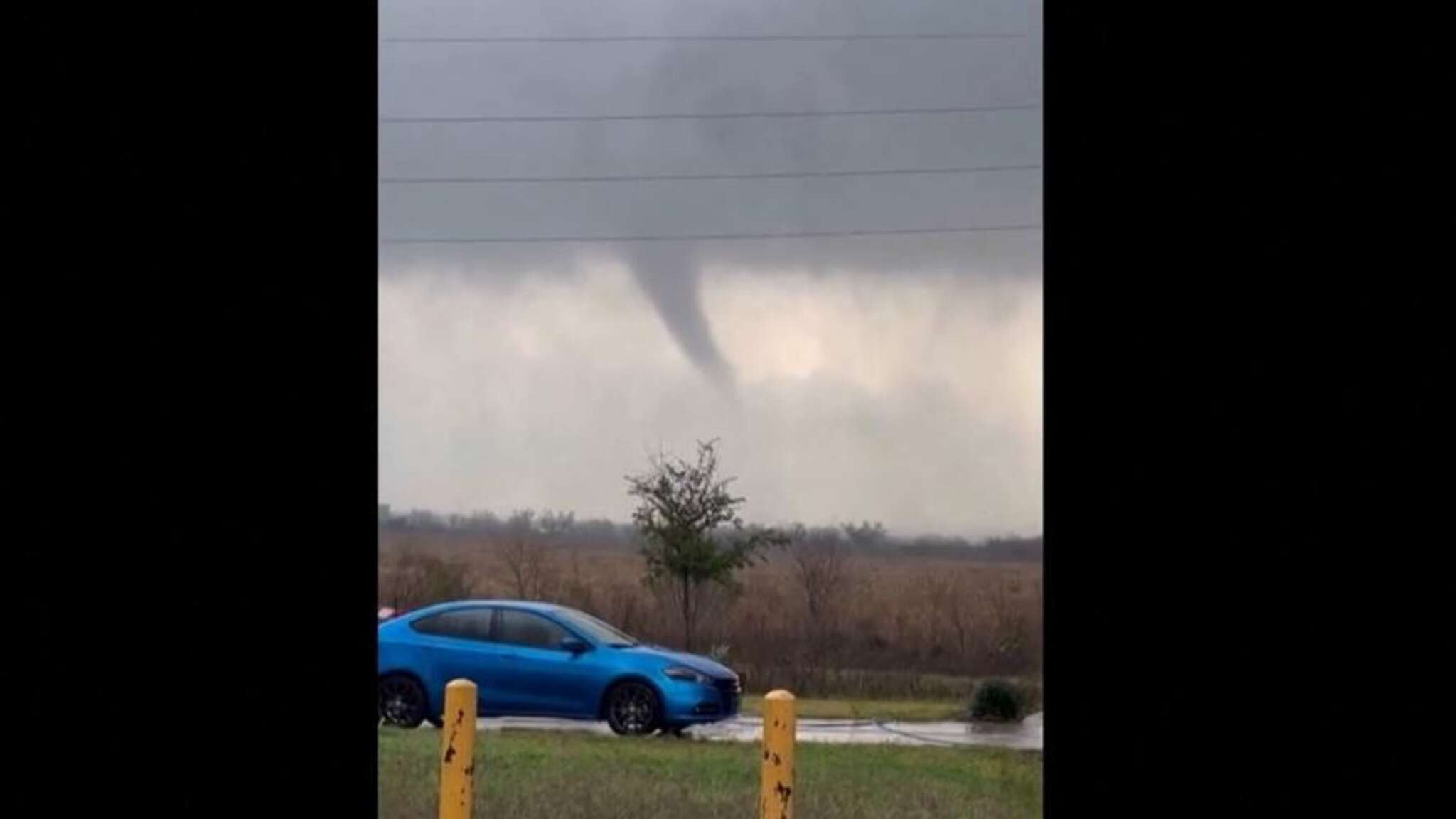 Un texano filma un raro tornado dicembrino: 