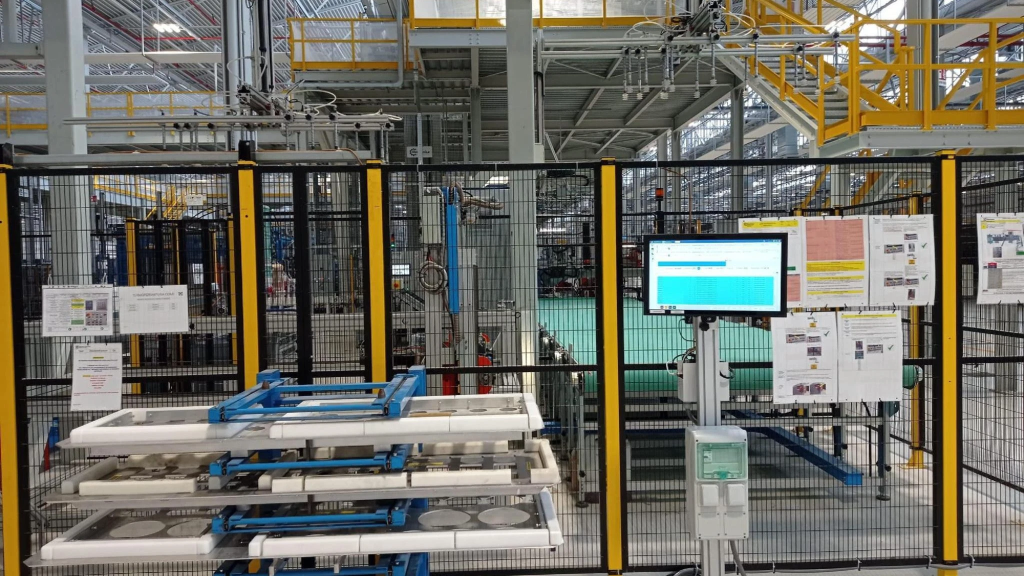 Annunciate otto ore di sciopero in tutti gli stabilimenti Electrolux, 1700 esuberi