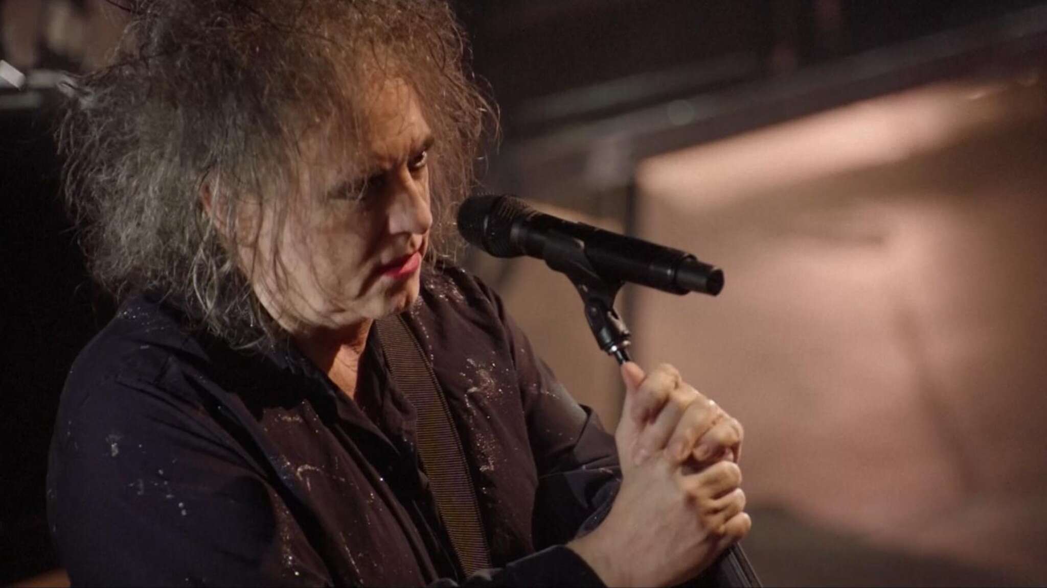 The Cure suonano dopo 16 anni un nuovo album dal vivo