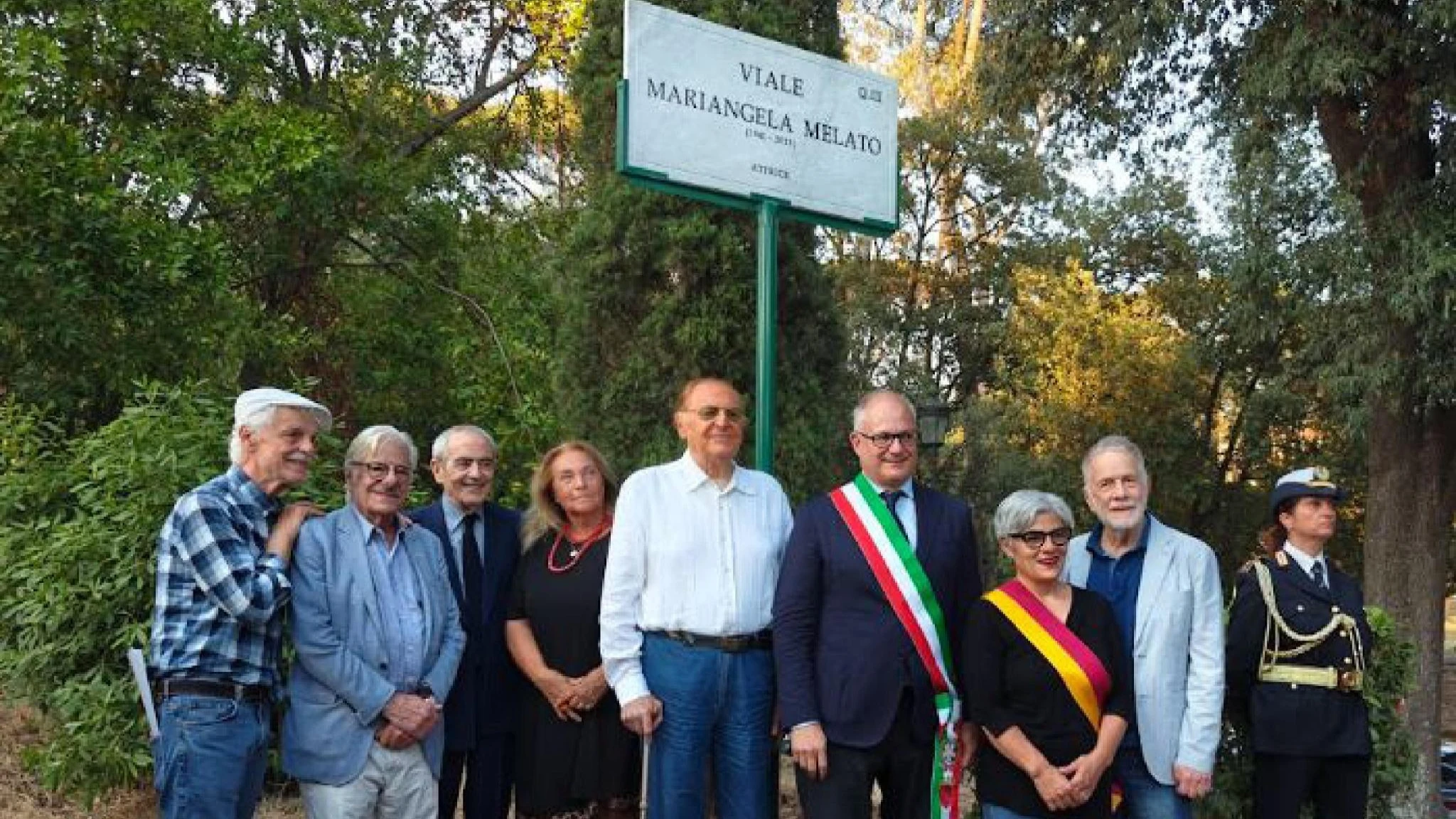 Mariangela Melato, a Villa Borghese un viale dedicato all'attrice. Arbore: 