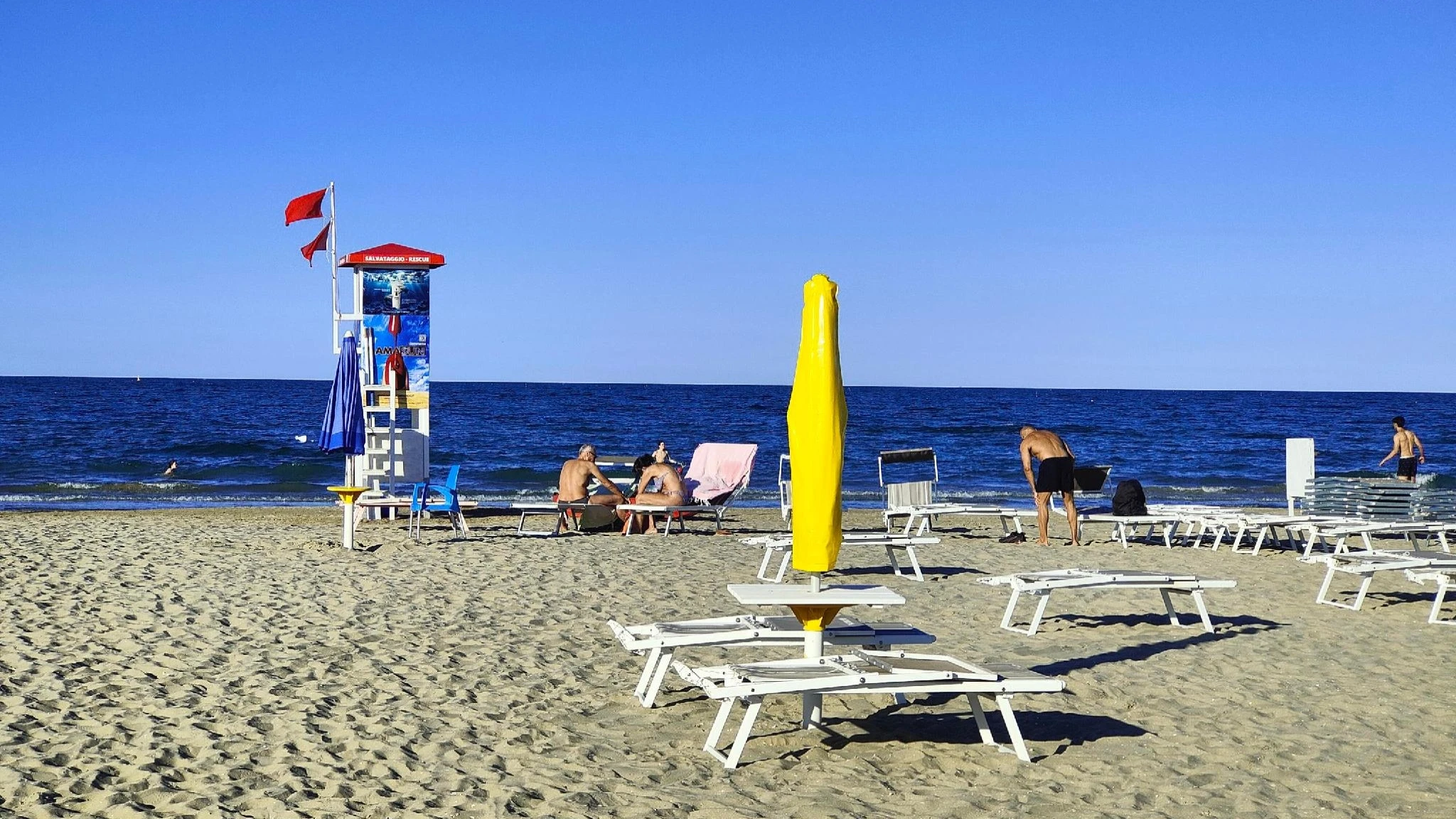 Truffe in vacanza: case fantasma e biglietti aerei falsi, la lista dei raggiri. I consigli d'oro