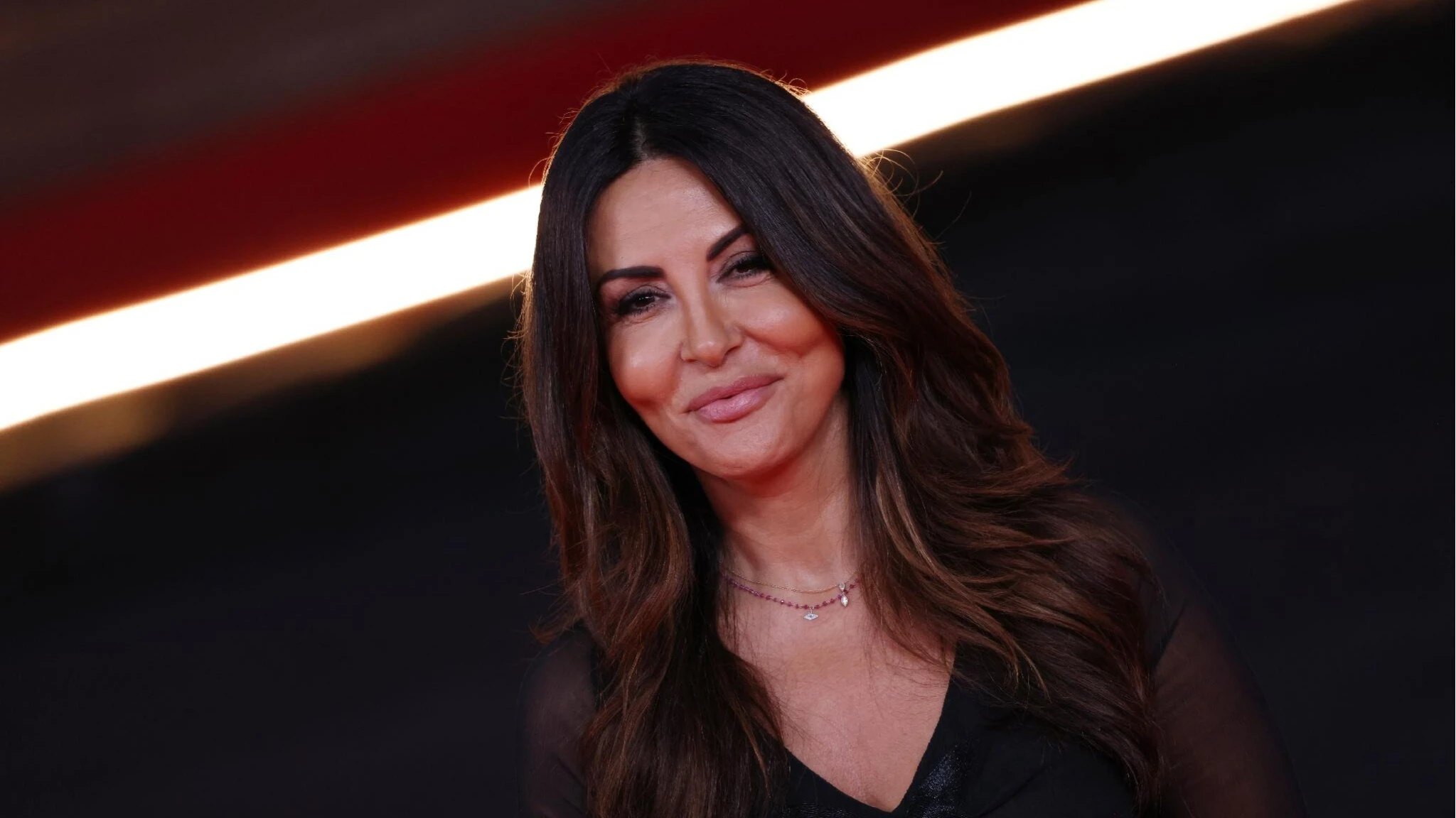 Tanti auguri a Sabrina Ferilli, bellezza senza tempo