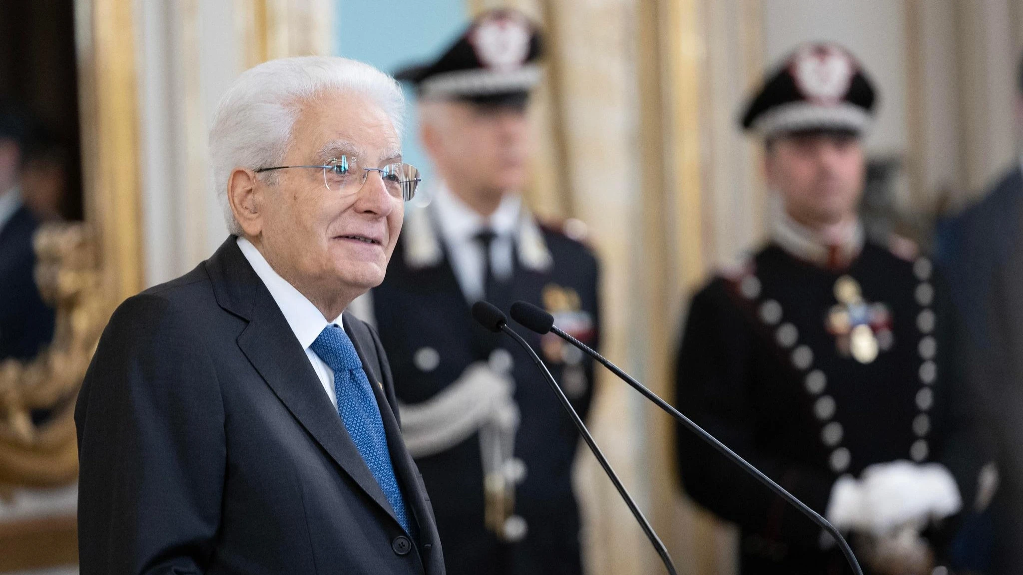 Mattarella alza la voce sui conflitti in corso: 