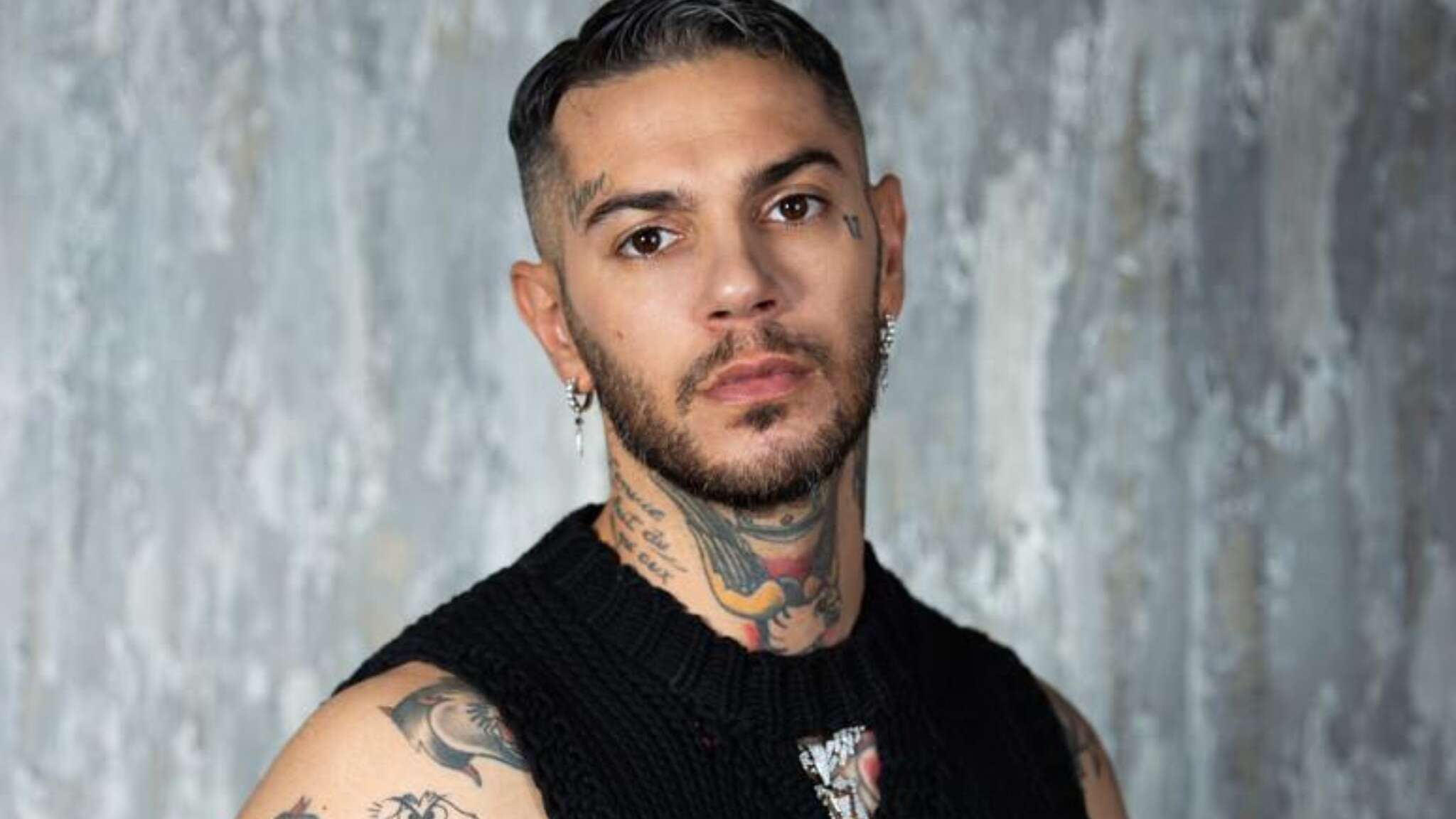 Sanremo 2025, Emis Killa lancia 