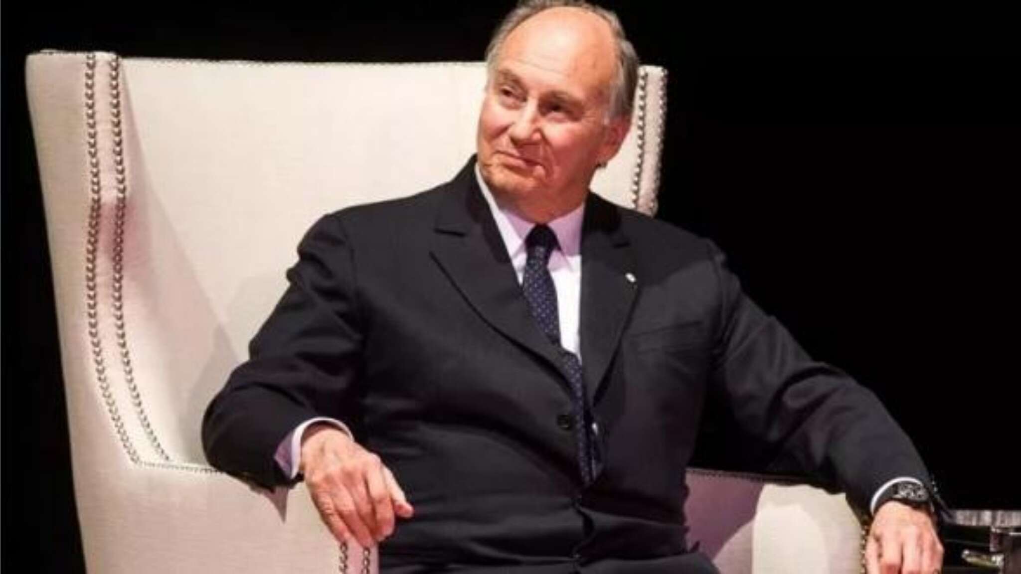 È morto l'Aga Khan IV, miliardario e leader dei musulmani ismailiti. 