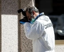 Cadavere di una transessuale ferita alla testa trovato a Roma
