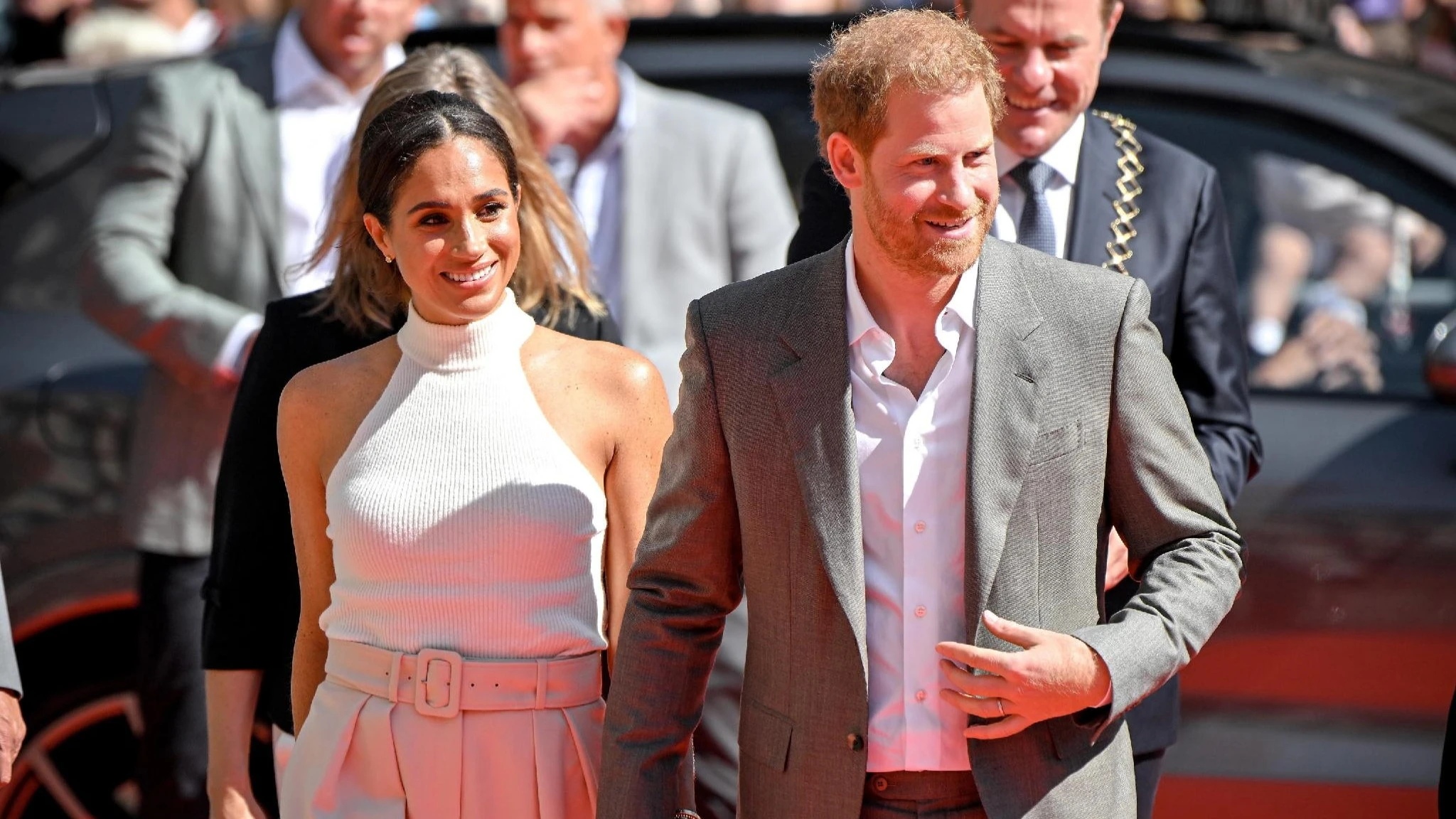 Gran Bretagna, scorta negata a rischio visita di Meghan e figli con Harry