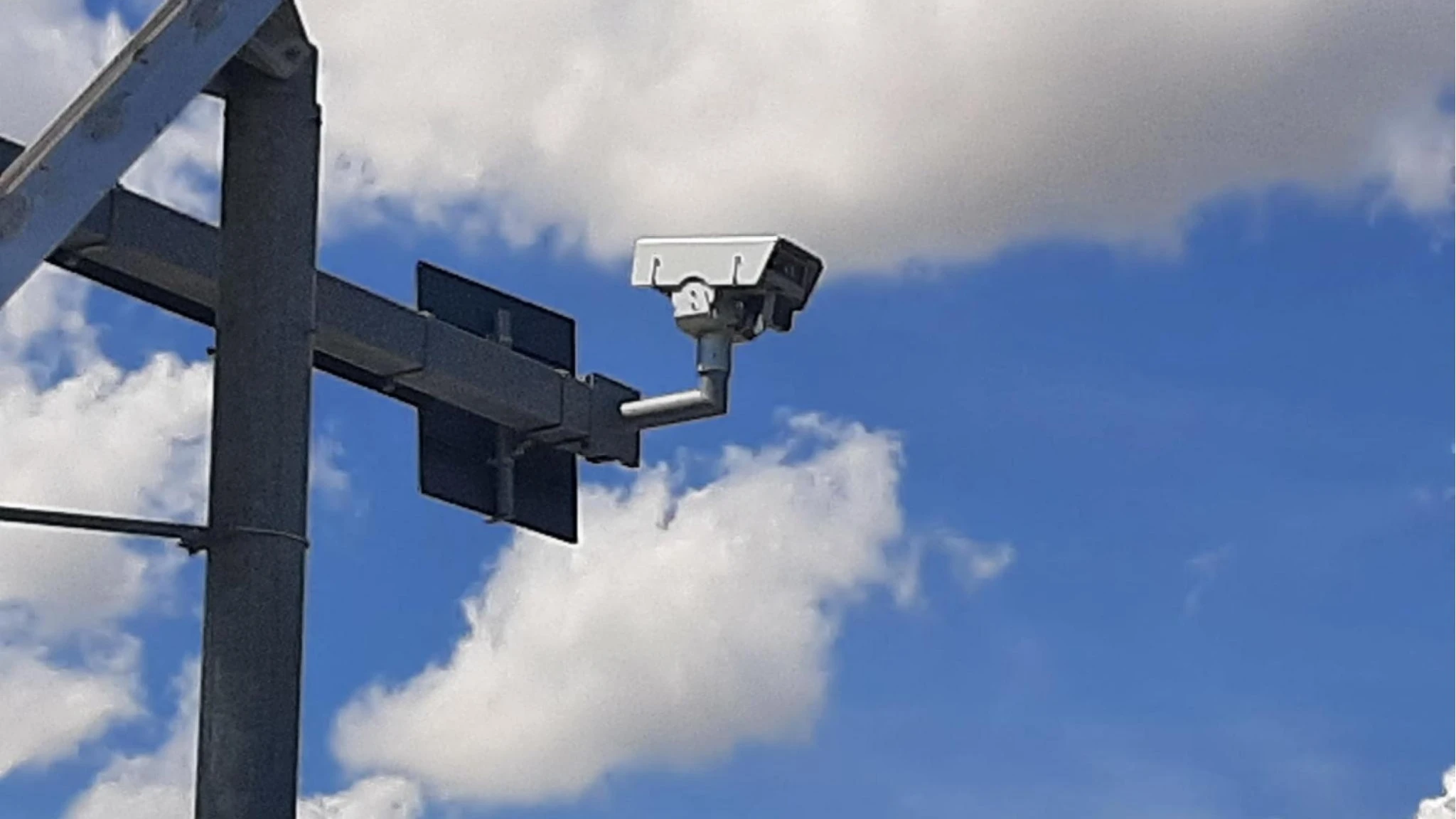 Autovelox, parte la mappatura: i Comuni dovranno comunicare i dati, pena lo stop alle rilevazioni