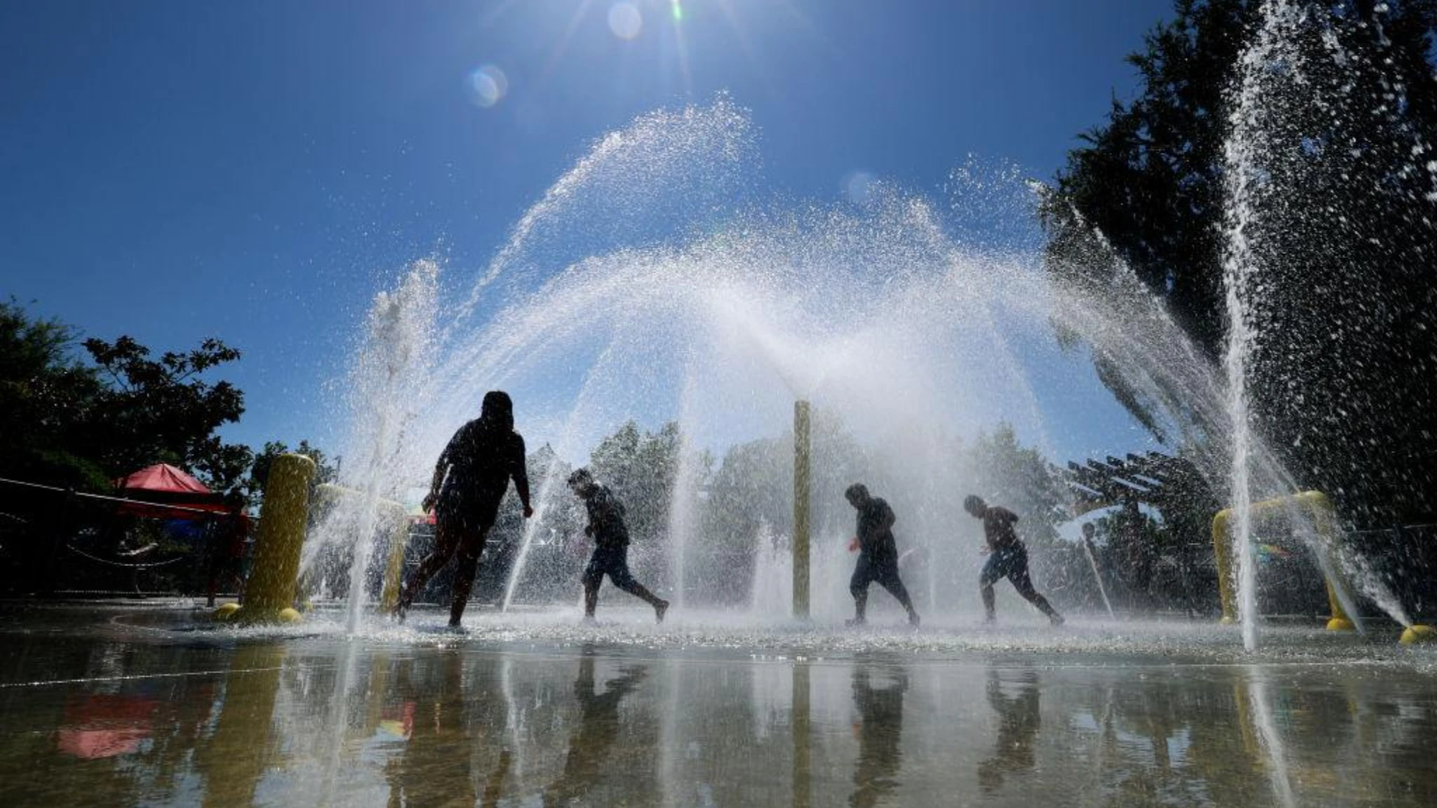 Si intensifica il caldo, oggi 'bollino rosso' a Bolzano, Perugia e Campobasso