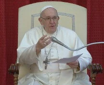 Papa: 10 anni di guerra in Siria sono 