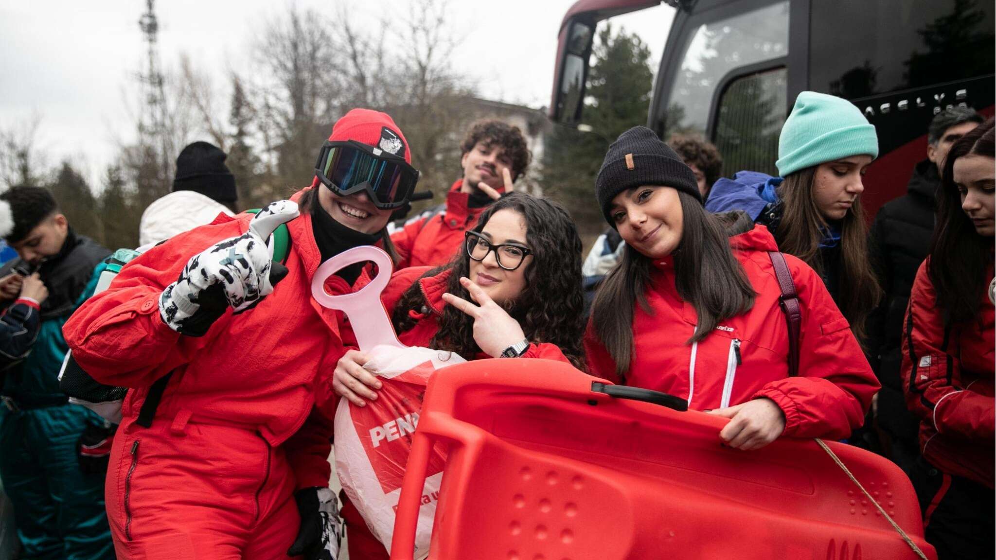 Roccaraso torna alla normalità dopo l'invasione. Ipotesi riciclaggio: “Troppe banconote da 20 euro”