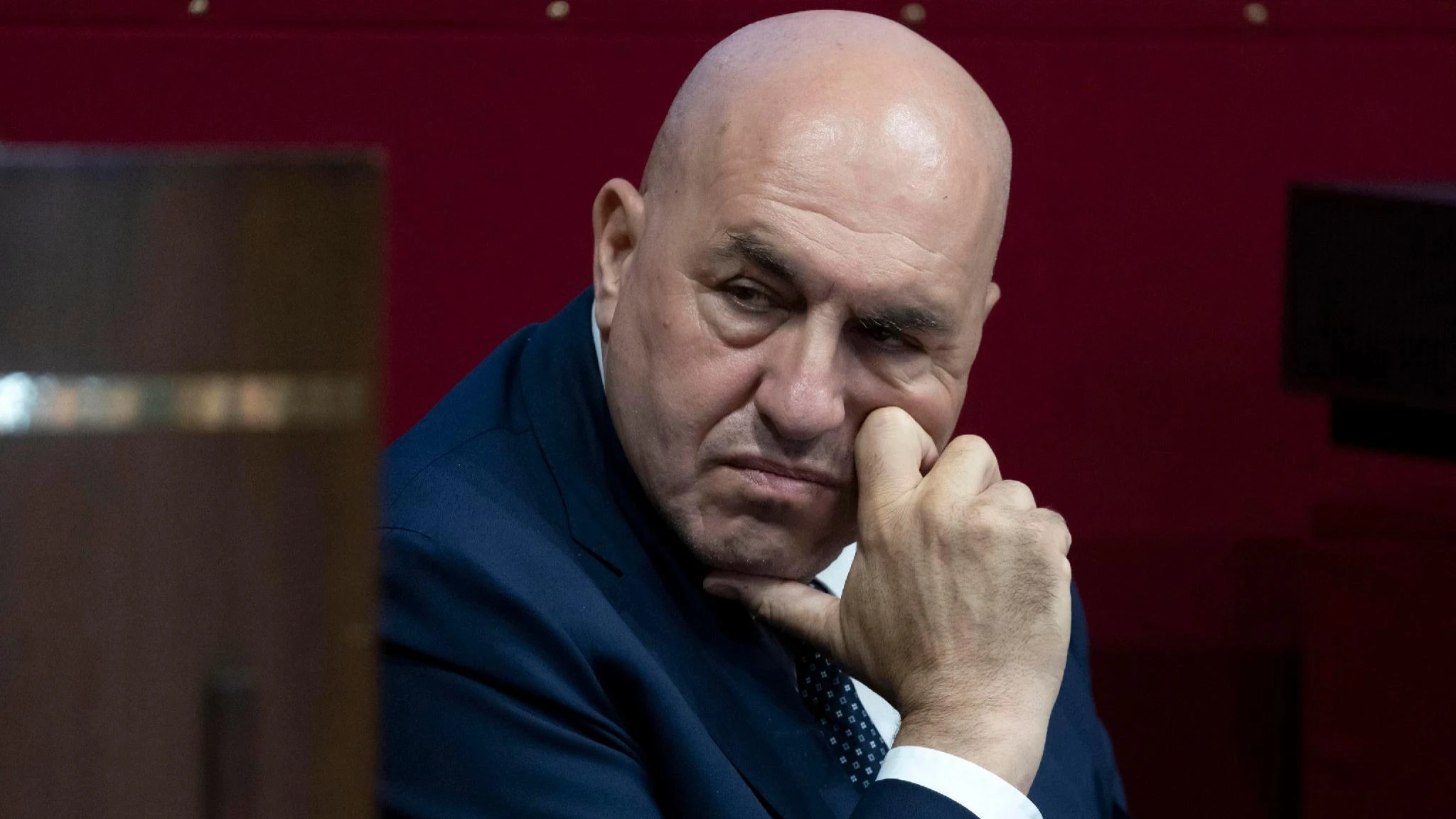 Guido Crosetto: italiani insospettabili corrotti dalla Russia