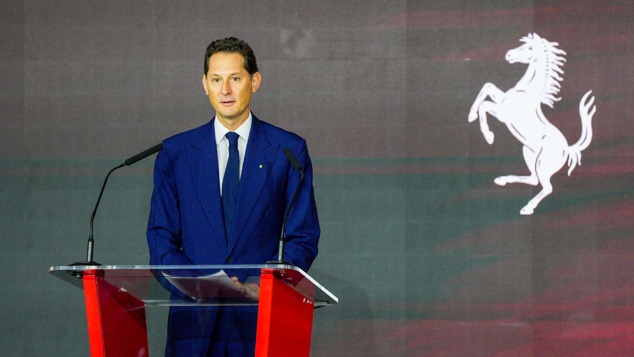 Ferrari, Elkann: 2024 anno di crescita, l'elettrico nuovo entusiasmante capitolo della nostra storia