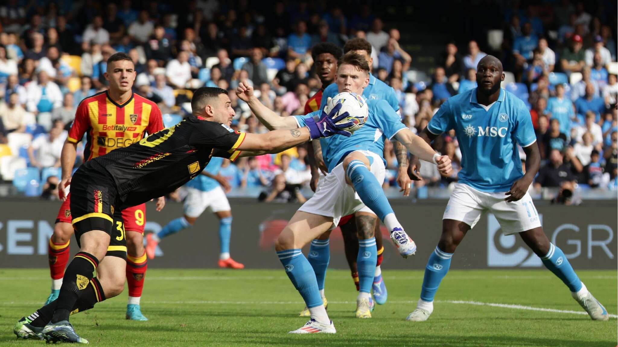 Serie A,  Napoli-Lecce 1-0, segna Di Lorenzo: segui la cronaca testuale