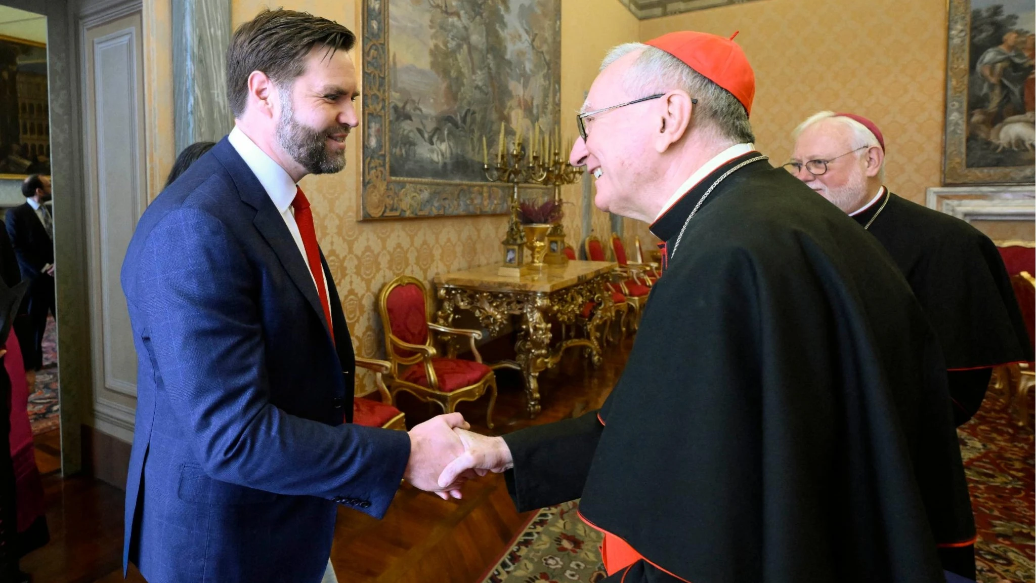 Parolin riceve Vance: al centro del tavolo i conflitti e le politiche migratorie