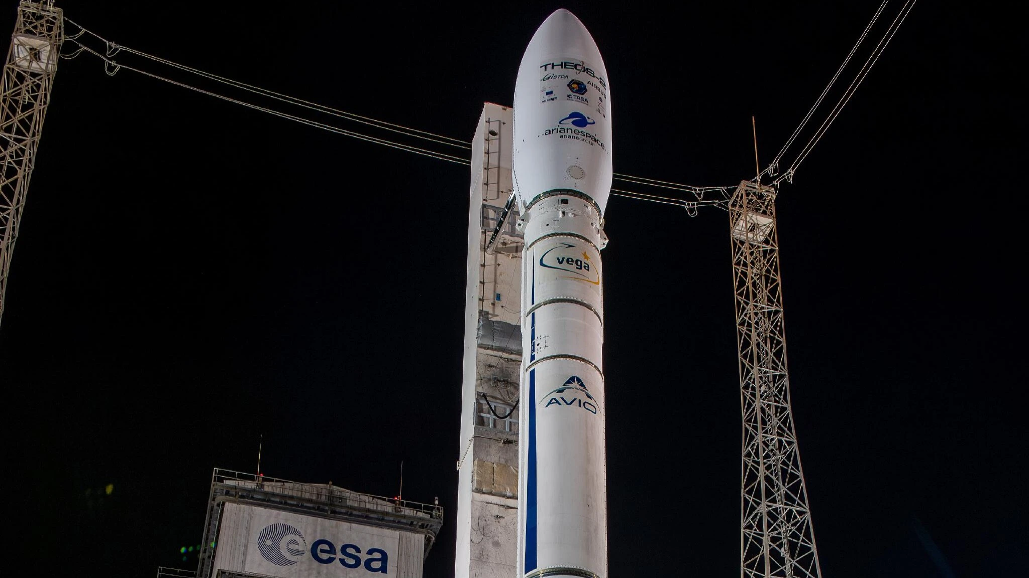 Spazio, giallo su due serbatoi del razzo Vega