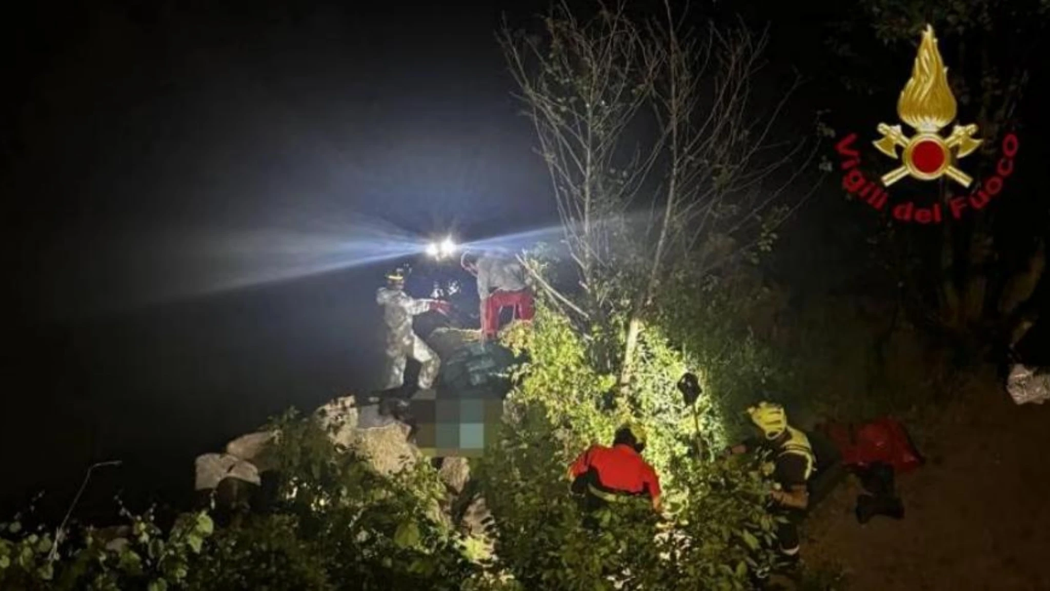 Si tuffa e annega nel torrente, muore un ragazzo di 15 anni nel Veronese