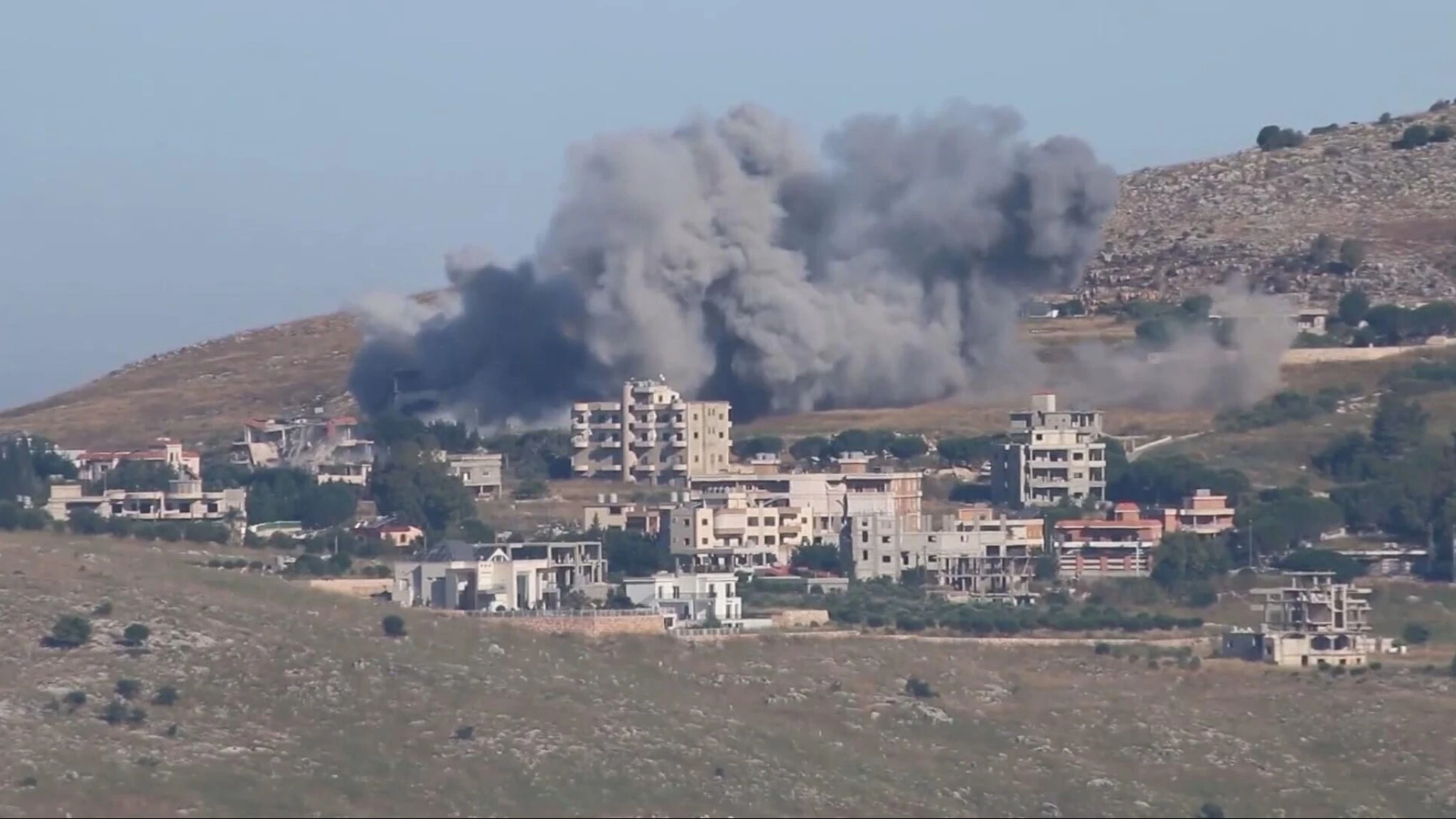 Hezbollah rifiuta il cessate il fuoco e il Libano attacca Teheran