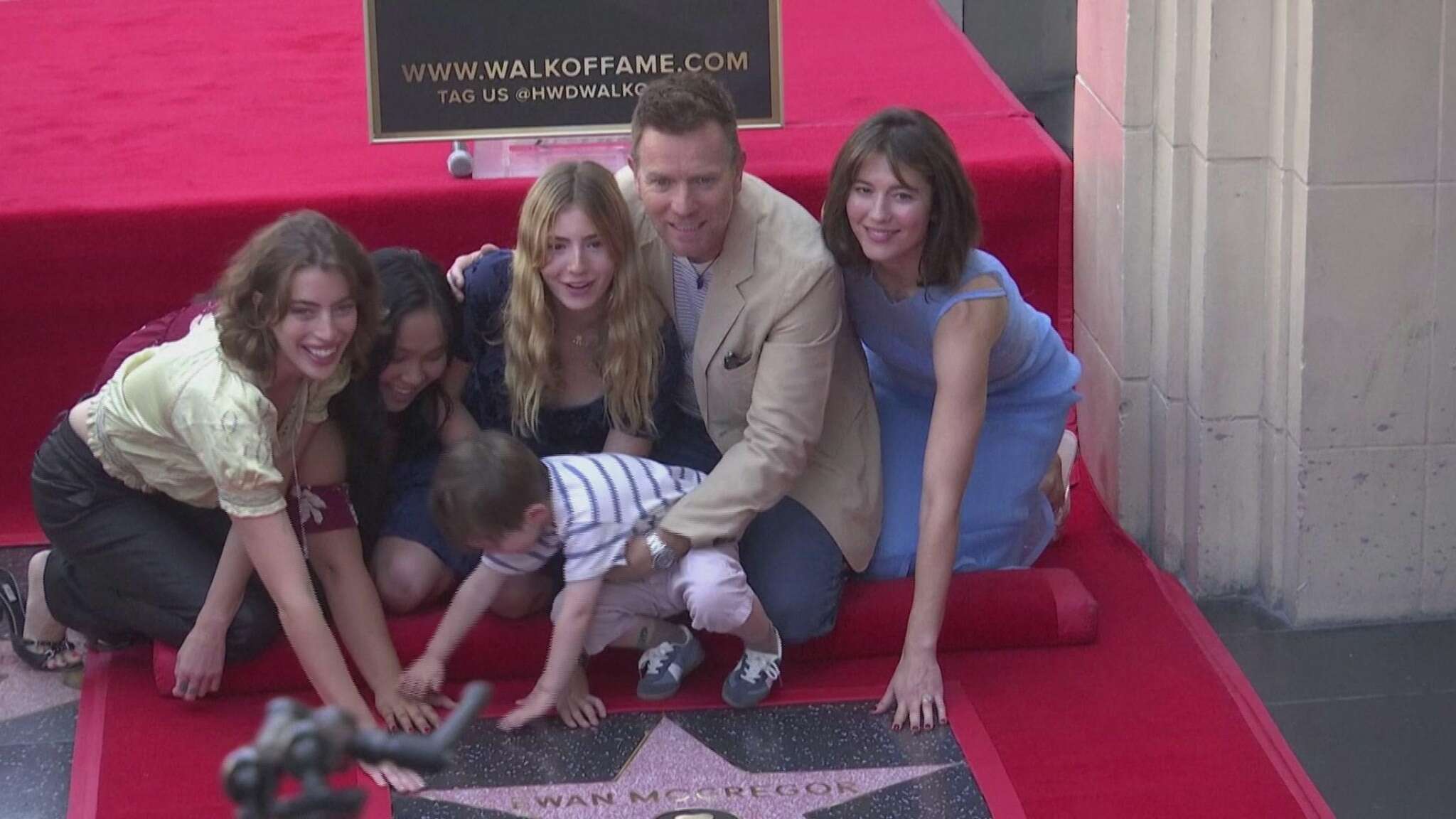 Anche Obi-Wan Kenobi ha la sua stella: Ewan McGregor sulla Hollywood Walk of Fame