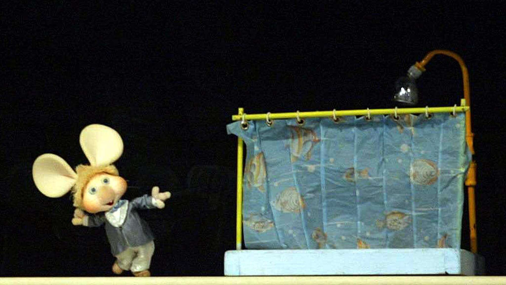 FantaSanremo, fan scatenati per Topo Gigio: grazie al duetto con Lucio Corsi è il re del gioco