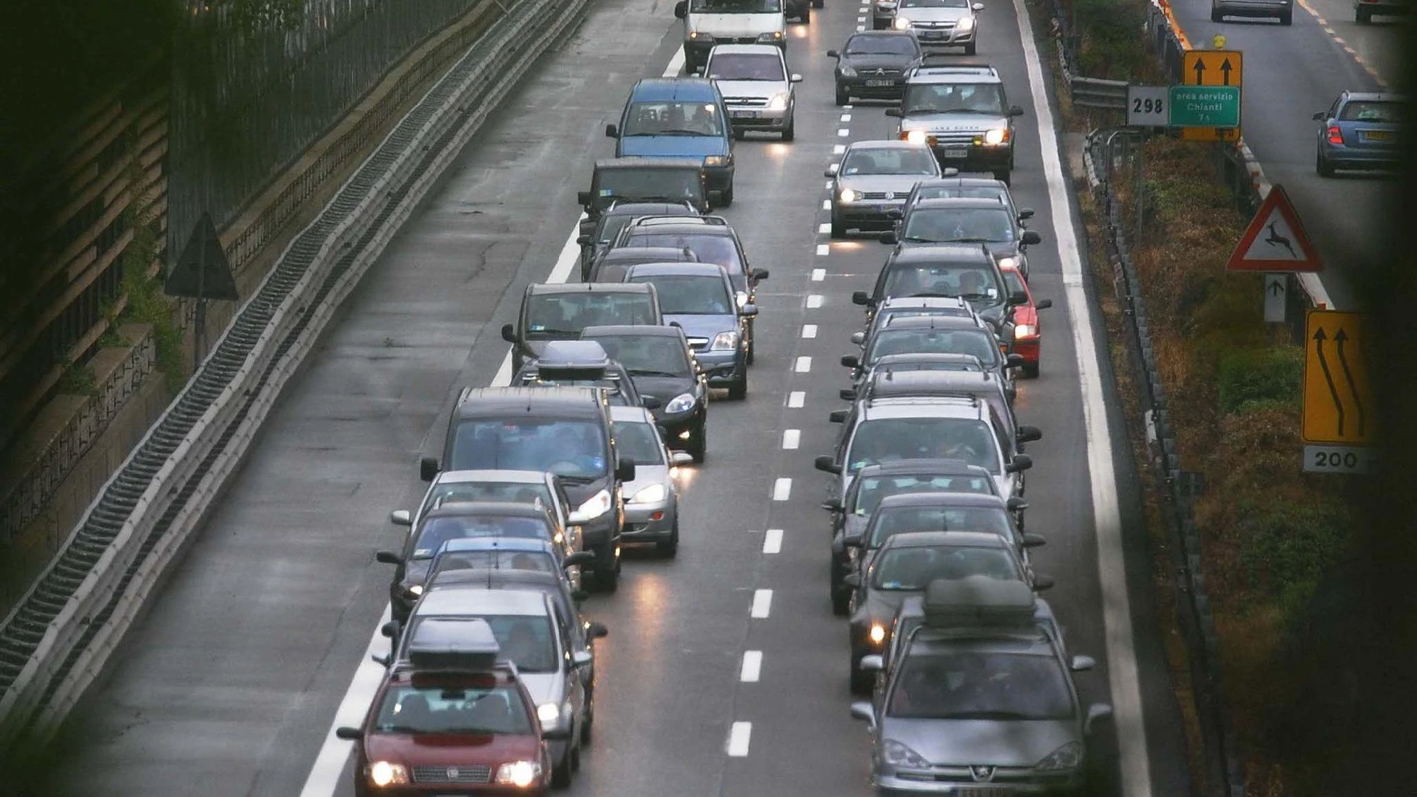 La Germania vuole cancellare il divieto europeo alle auto a combustione dal 2035