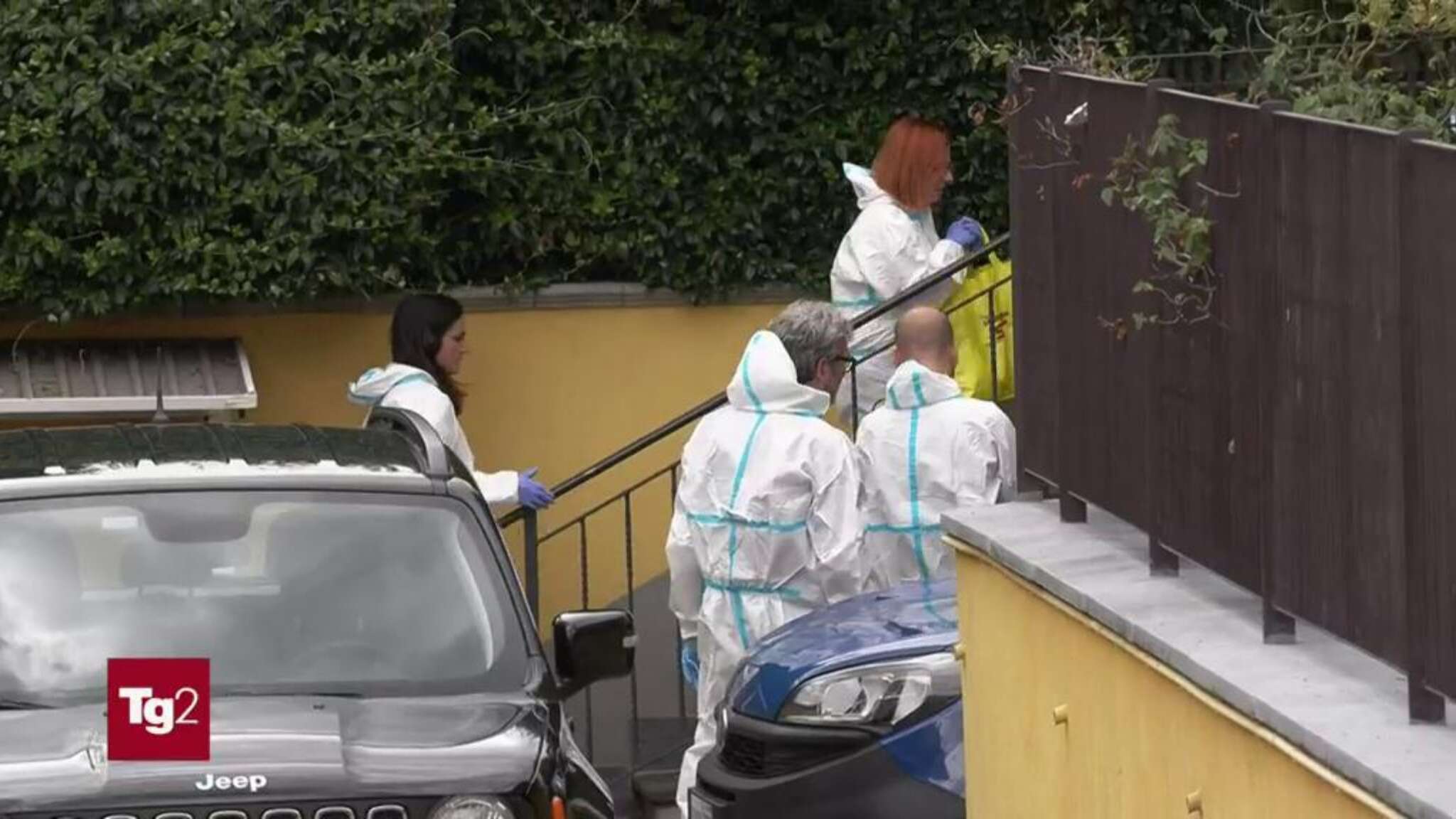 Neonati morti e sepolti nel giardino della villa, la mamma avrebbe ammesso anche il secondo omicidio